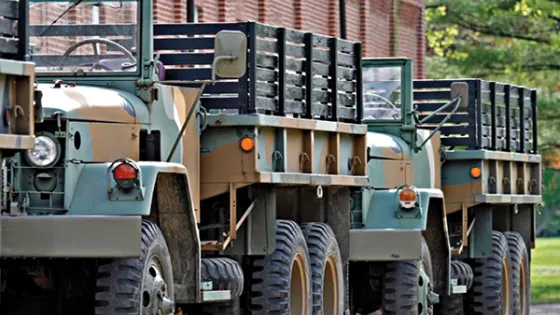 Réaction chimique sur une base militaire